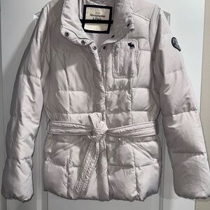 Abercrombie & Fitch White Puffer Jacket